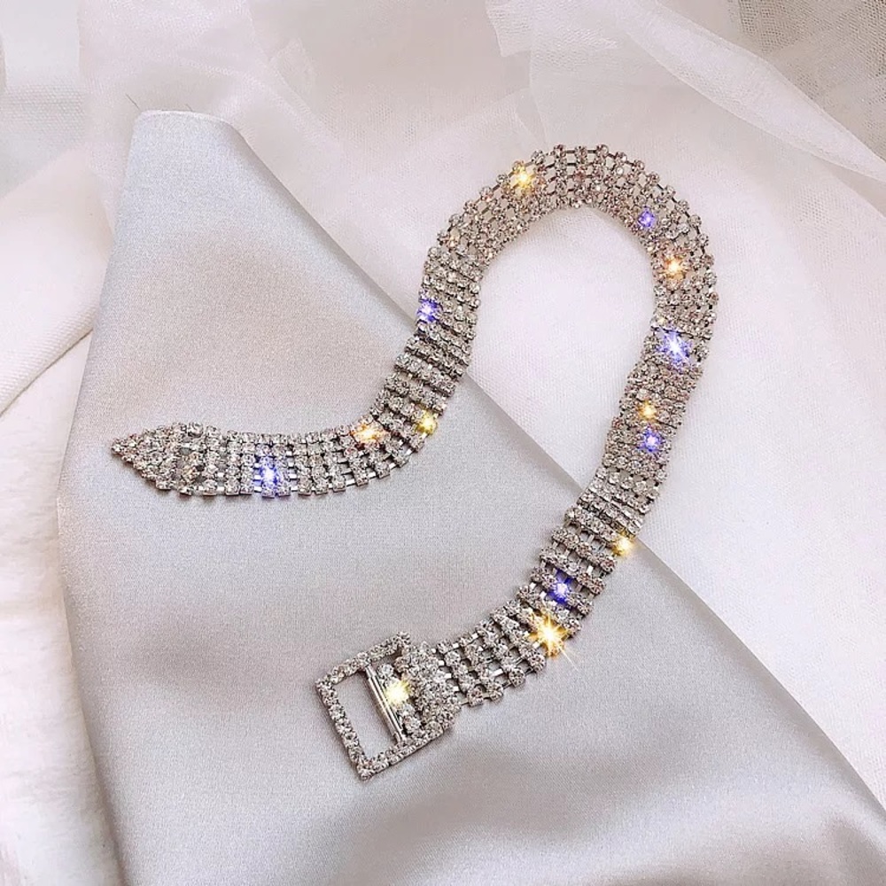 Silver Rhinestone Crystal Choker - Picture 4 of 6